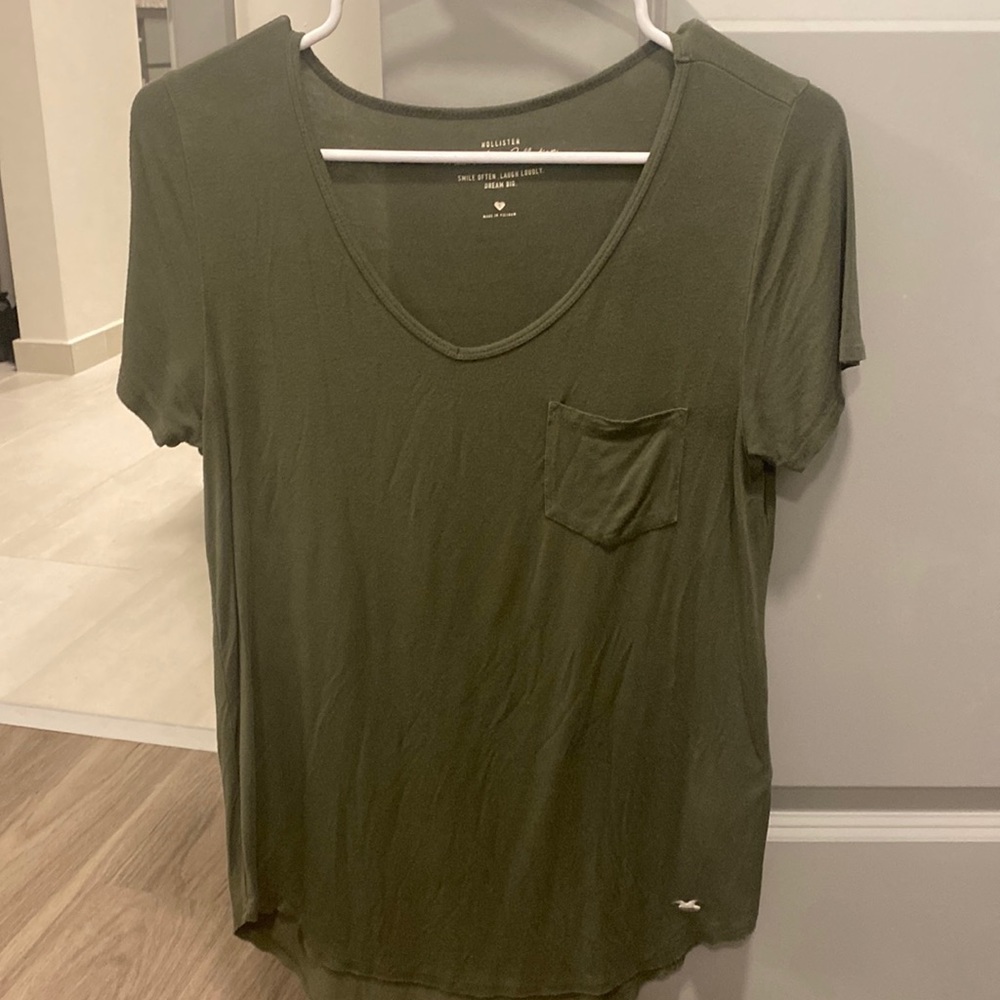 Hollister shirt